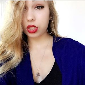 Meet your Posher, Liana